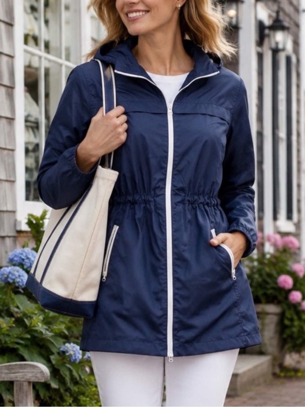 OLD NAVY Lost at Sea Navy Blue Hooded Rain Jacket Windbreaker Packable M